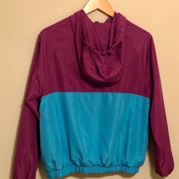 Forever 21  Pullover Windbreaker Jacket. - Picture 4 of 4